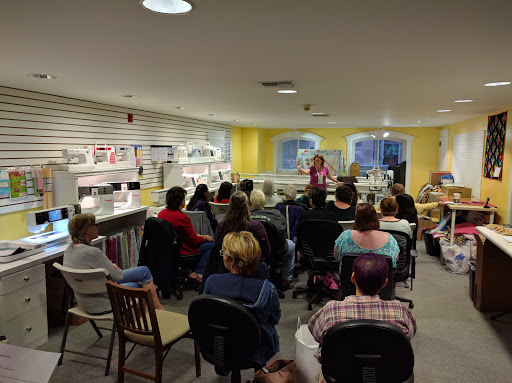 Quilt Shop «Quilting Mayhem», reviews and photos, 1118 1st St, Snohomish, WA 98290, USA