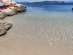 Foto di Spiaggia Cumpoltittu e il suo bellissimo paesaggio