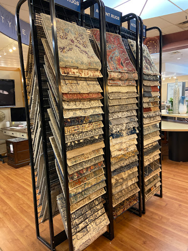 Furniture Store «La-Z-Boy Furniture Galleries», reviews and photos, 4116 Oleander Dr, Wilmington, NC 28403, USA