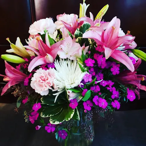 Florist «Rambling Rose Florist», reviews and photos, 22428 Gilmore St, West Hills, CA 91307, USA