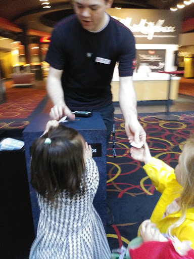 Movie Theater «AMC Highlands Ranch 24», reviews and photos, 103 Centennial Blvd, Highlands Ranch, CO 80129, USA