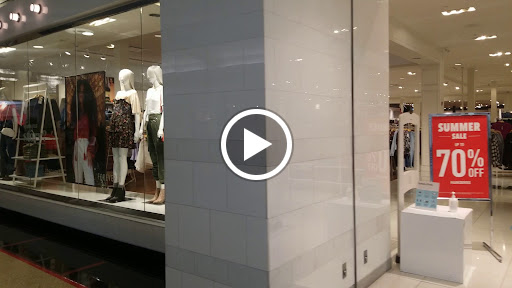 Clothing Store «Forever 21», reviews and photos, 108 Green Acres Rd E, Valley Stream, NY 11581, USA