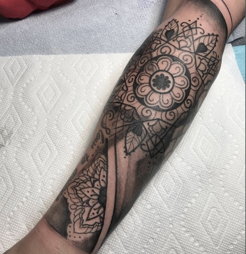 Tattoo Shop «Sugar City Tattoo Company», reviews and photos, 1410 Pomona St, Crockett, CA 94525, USA