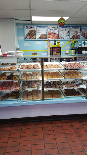 Donut Shop «Heavenly Donuts», reviews and photos, 1915 N Lombard St, Portland, OR 97217, USA