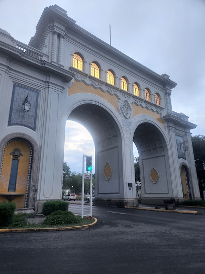Arcos Vallarta Guadalajara