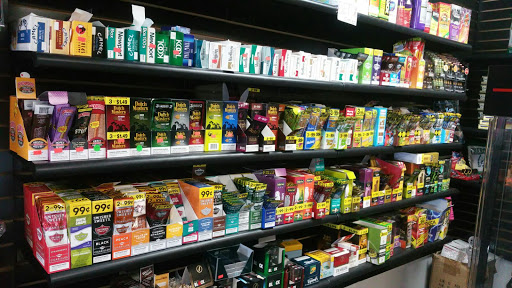 Vaporizer Store «Still Smokin Smoke Shop & Vape Bar», reviews and photos, 6359 Westheimer Rd, Houston, TX 77057, USA