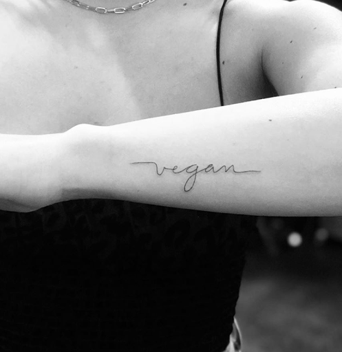 Tattoo Shop «Fleur Noire Tattoo Parlour», reviews and photos, 439 Metropolitan Ave, Brooklyn, NY 11211, USA