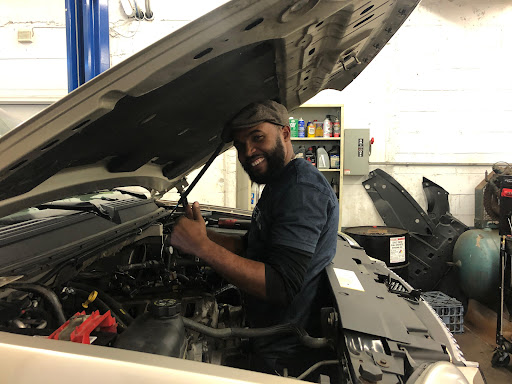 Auto Repair Shop «Precision Auto Repair and Sales», reviews and photos, 12 South Blvd, West Springfield, MA 01089, USA
