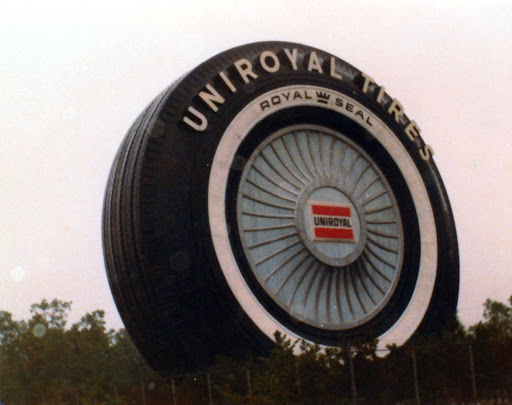 Sculpture «The Uniroyal Tire», reviews and photos, Detroit Industrial Expy, Allen Park, MI 48101, USA