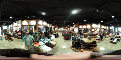 Shoe Store «Vans», reviews and photos, 4200 Conroy Rd, Orlando, FL 32839, USA