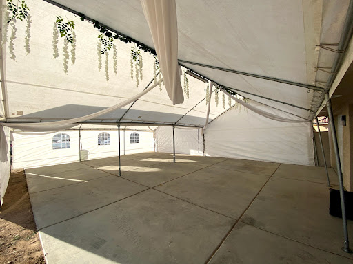 VictorVille Tents