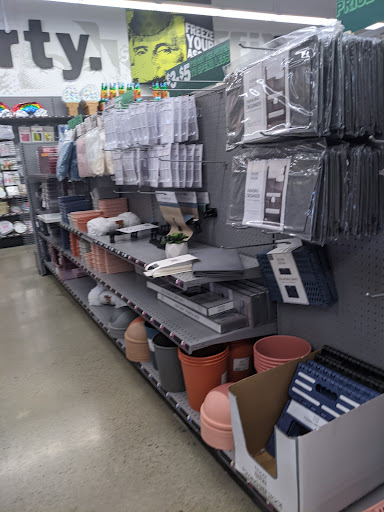 Variety Store «Five Below», reviews and photos, 935 Riverdale St, West Springfield, MA 01089, USA