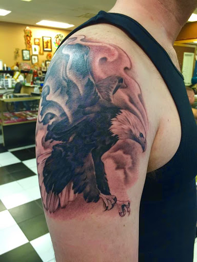 Tattoo Shop «Skin Art Gallery», reviews and photos, 4297 Belt Line Rd, Addison, TX 75001, USA