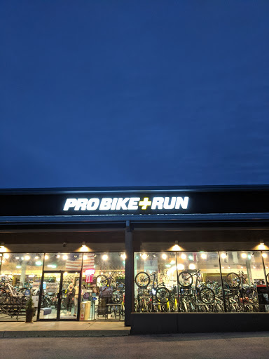 Shoe Store «PRO BIKE+RUN Robinson», reviews and photos, 3100 Robinson Ln, Pittsburgh, PA 15205, USA