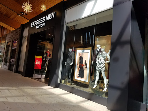 Clothing Store «Express», reviews and photos, 1675 W 49th St, Hialeah, FL 33012, USA