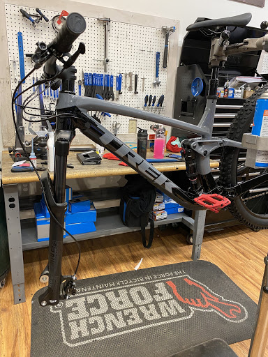 Bicycle Store «Trek Bicycle Store of Charlotte - South», reviews and photos, 12194 Johnston Rd #110, Charlotte, NC 28277, USA