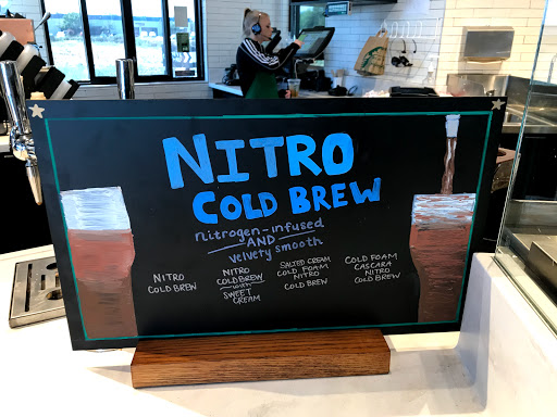 Coffee Shop «Starbucks», reviews and photos, 4055 Lake Rd, West Sacramento, CA 95691, USA