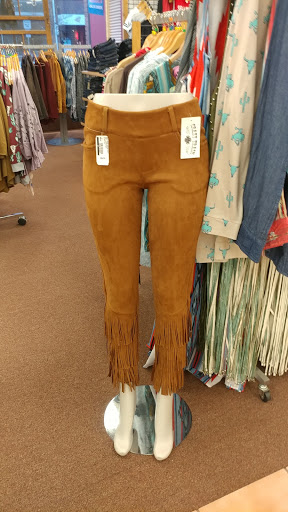 Western Apparel Store «The Fort - Nebraska City», reviews and photos, 903 Central Ave, Nebraska City, NE 68410, USA