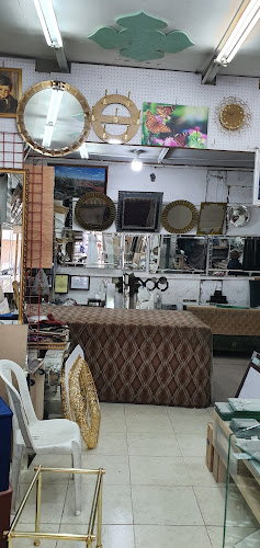 الماس للزجاج والمرايا والبراويز - الطائف