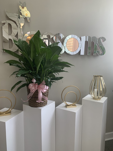 Florist «Blossoms Florist», reviews and photos, 8711 Reading Rd, Cincinnati, OH 45215, USA