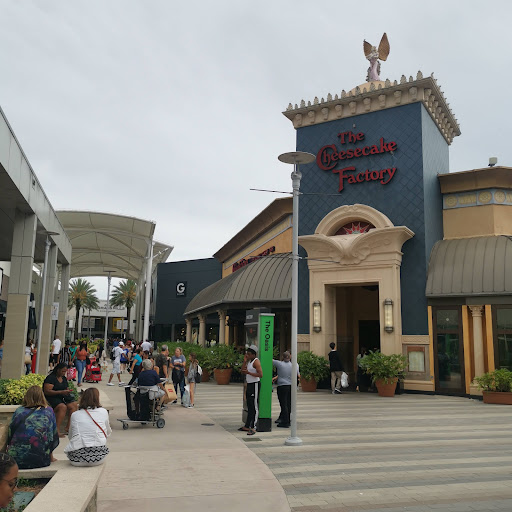 Shopping Mall «Sawgrass Mills», reviews and photos, 12801 W Sunrise Blvd, Sunrise, FL 33323, USA