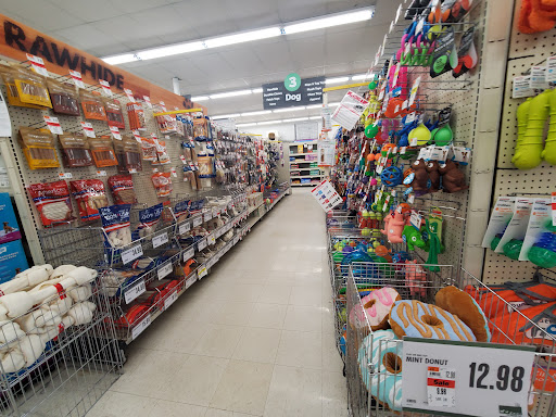 Pet Supply Store «Pet Supplies Plus», reviews and photos, 471 Boston Post Rd, Orange, CT 06477, USA