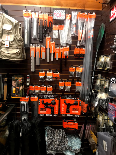 Canoe & Kayak Store «Caney Fork Outdoors - River Store», reviews and photos, 1193 Wolf Creek Rd, Silver Point, TN 38582, USA