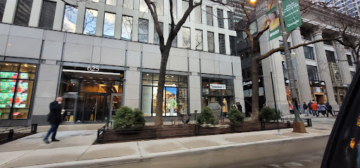 Timberland, 625 N Michigan Ave #150, Chicago, IL 60611, USA, 
