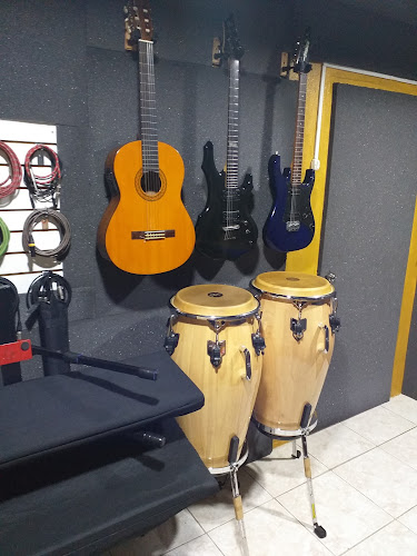 Opiniones de KGT STUDIO en Babahoyo - Tienda de instrumentos musicales