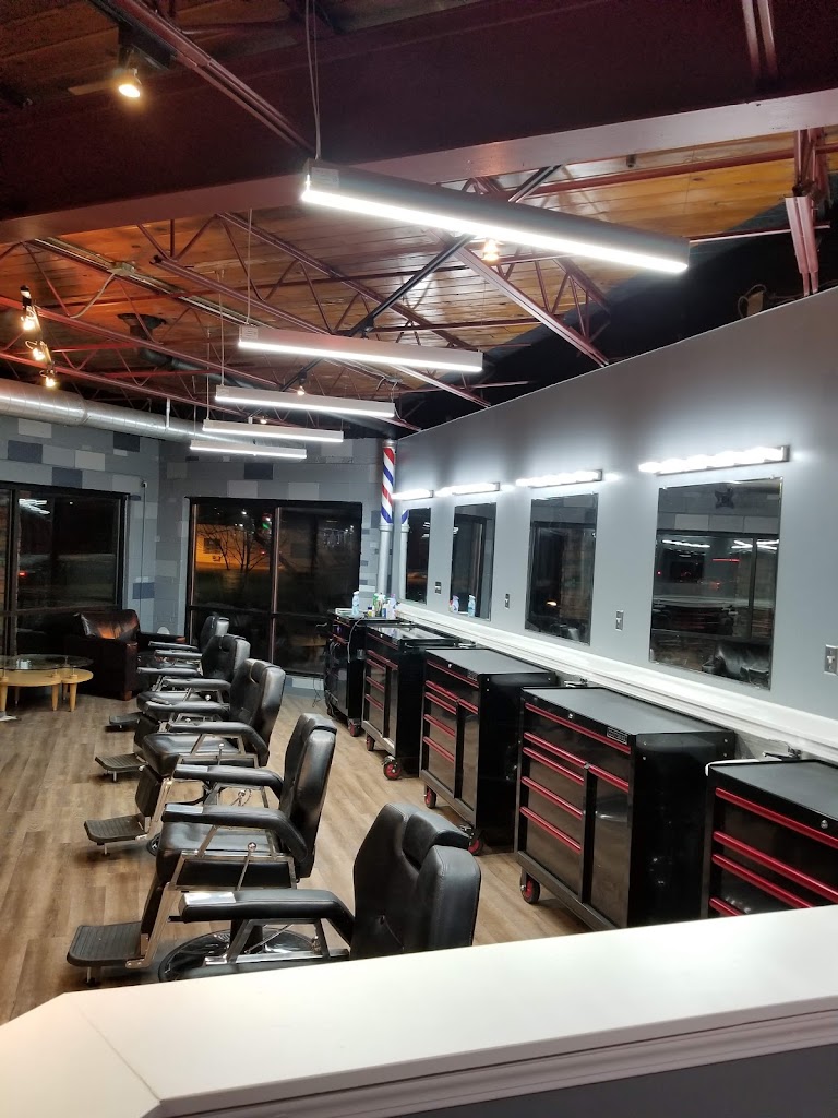 Kutting Stone Barbershop 44143