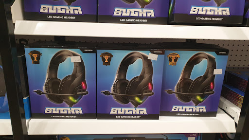 Variety Store «Five Below», reviews and photos, 255 Grossman Dr, Braintree, MA 02184, USA