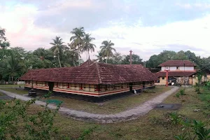 Sree Thripuranthaka Temple, Malappuram image