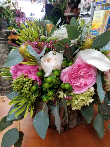 Florist «Fairfield Florist», reviews and photos, 1998 Post Rd, Fairfield, CT 06824, USA