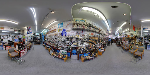 Orthopedic Shoe Store «Eric Comfort Shoes Inc», reviews and photos, 426 Hillside Avenue, Williston Park, NY 11596, USA