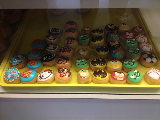 Donut Shop «Donut Plaza Plus», reviews and photos, 2113 Harwood Rd, Bedford, TX 76021, USA