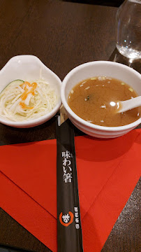 Plats et boissons du Restaurant japonais Sushi Crimée à Paris - n°17