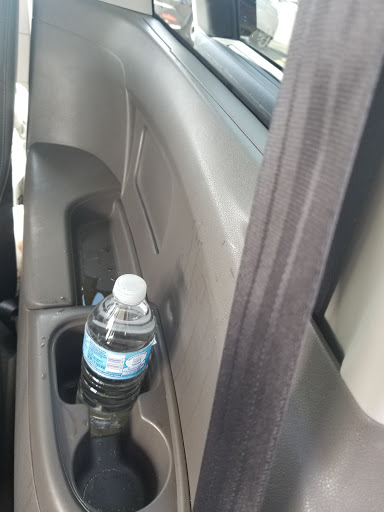 Car Wash «Hollywood Hand Car Wash & Detail Center», reviews and photos, 5806 W Roosevelt Rd, Chicago, IL 60644, USA