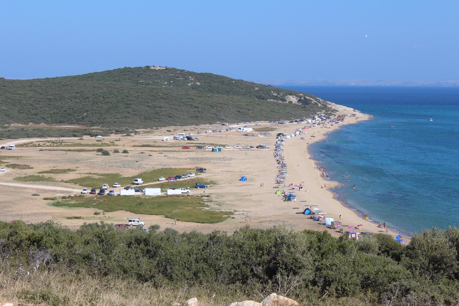 Foto av Uzunkum Stranden med turkos rent vatten yta
