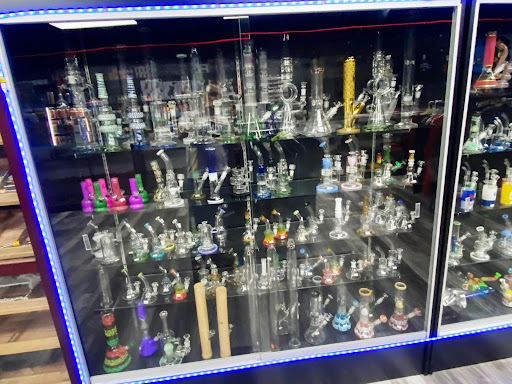 Clothing Store «Norcal Clothing and Smoke Shop», reviews and photos, 5802 Lindhurst Ave, Marysville, CA 95901, USA