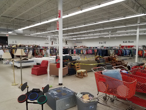 Thrift Store «The Salvation Army Family Store & Donation Center», reviews and photos, 1525 Mall Rd, Monroe, MI 48162, USA