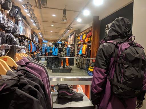 Clothing Store «The North Face», reviews and photos, 1515 Walnut St, Philadelphia, PA 19102, USA