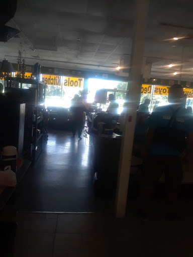 Thrift Store «Teen Challenge Super Thrift», reviews and photos, 1490 S US 17-92, Longwood, FL 32750, USA