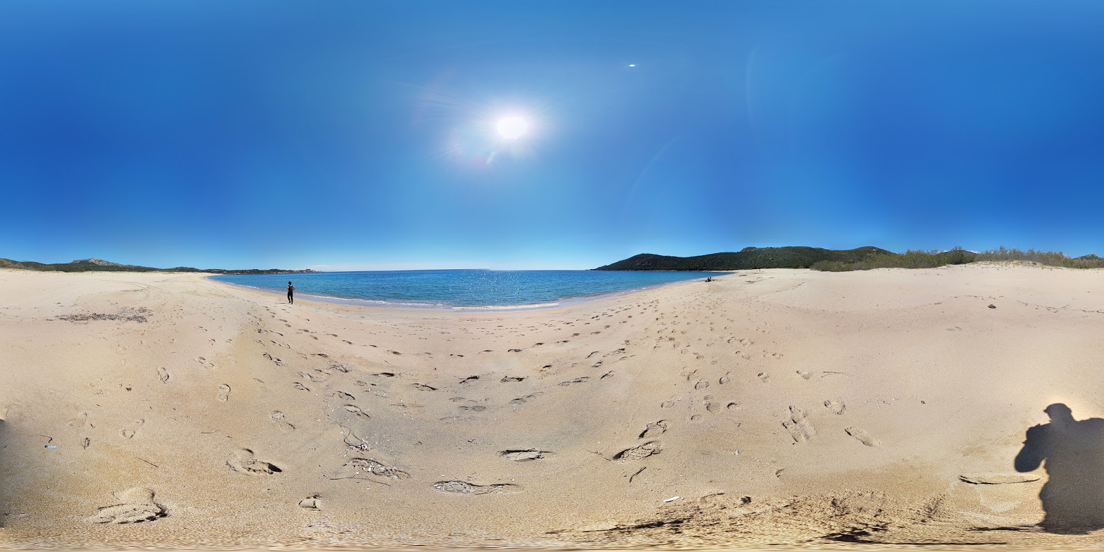 Fotografija Plaža Tralicetu nahaja se v naravnem okolju