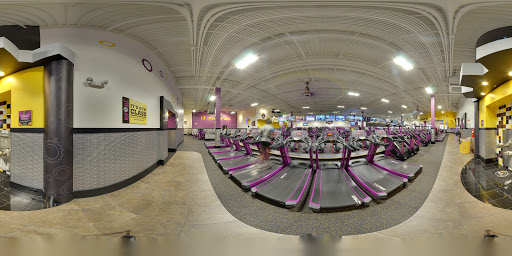 Gym «Planet Fitness», reviews and photos, 404 E Six Forks Rd, Raleigh, NC 27609, USA