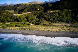 Half Moon Bay Beach'in fotoğrafı ve yerleşim