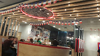 Atmosphère du Restaurant KFC Amiens Sud - n°19