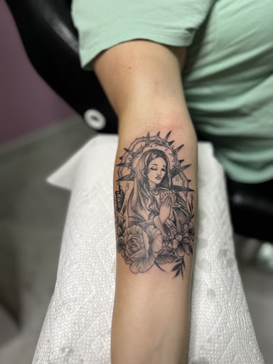 Explore avatar tattoos ideas, creative tattoo ideas in Wichita, available at PVI ICT TATTOO SHOP