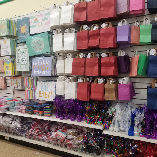 Dollar Store «Dollar Tree», reviews and photos, 1250 William D Tate Ave #400, Grapevine, TX 76051, USA