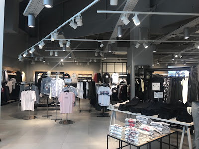 H&M à Saint-Pierre-d'Irube