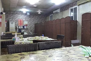Shawatee Al Mukalla Restaurant image